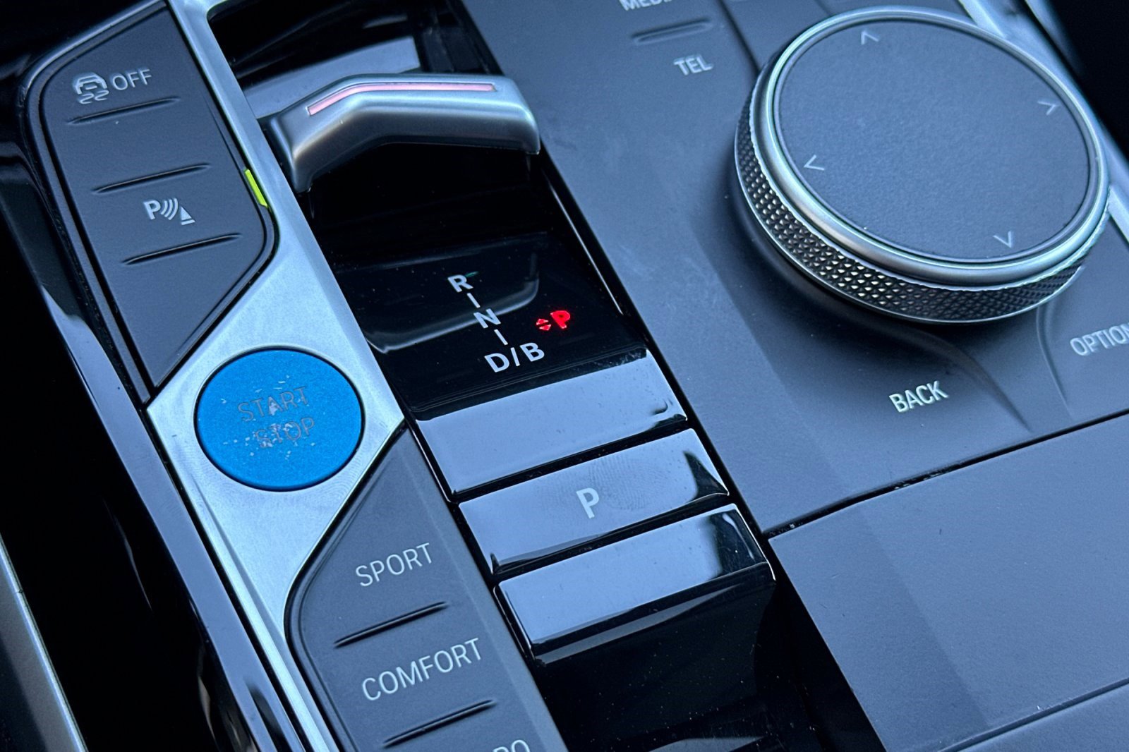 Certified 2024 BMW i4 eDrive35 w/ Convenience Package image 27