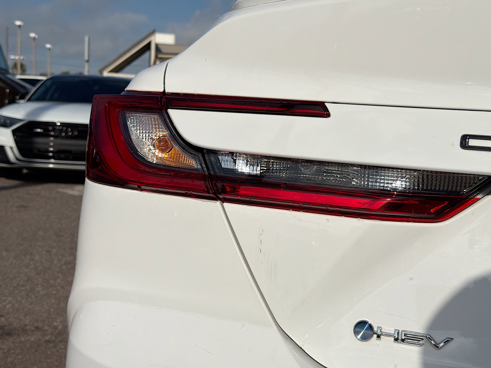 Used 2025 Toyota Camry SE w/ Multimedia Upgrade Package image 10