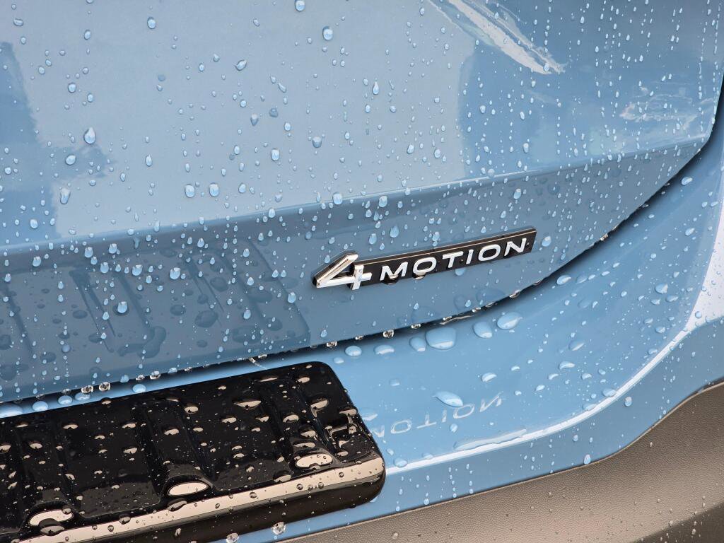 New 2026 Volkswagen Tiguan SE image 16