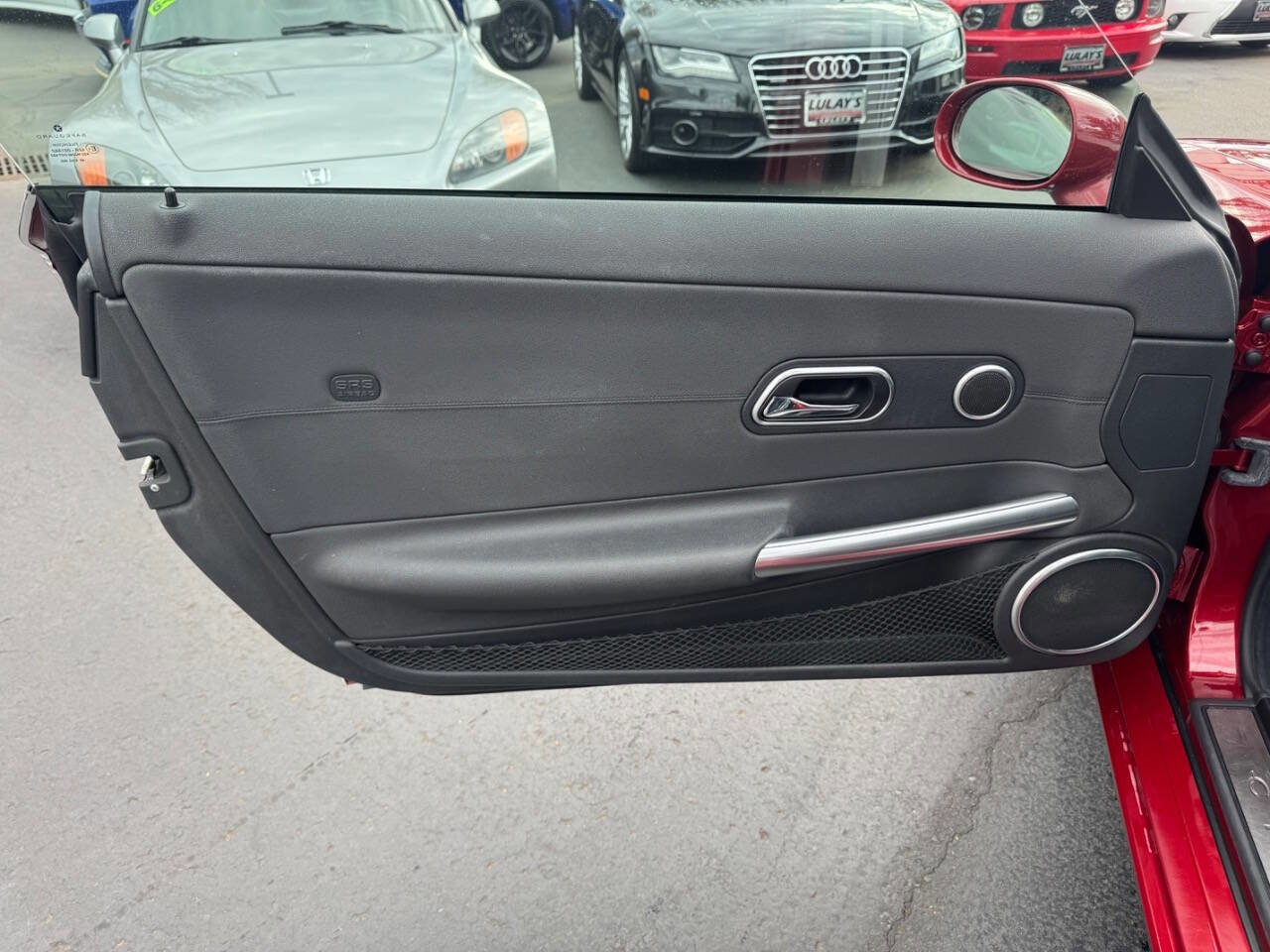 Used 2004 Chrysler Crossfire Coupe RWD image 11