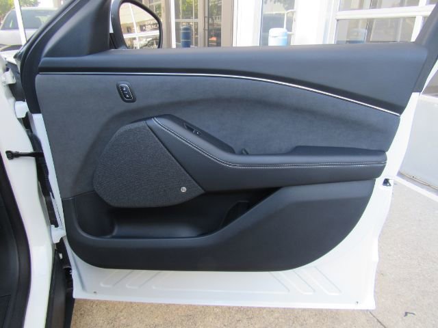 Used 2025 Ford Mustang Mach-E GT image 20