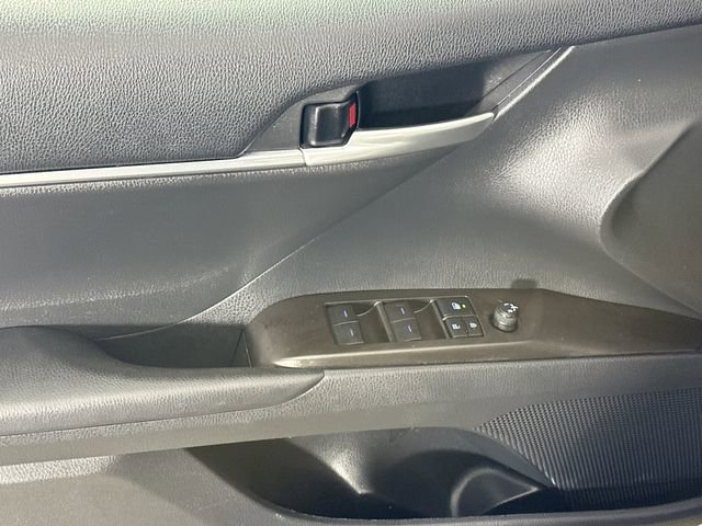 Used 2021 Toyota Camry LE FWD image 23