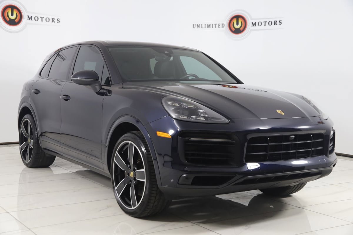 Used 2022 Porsche Cayenne Platinum Edition w/ Premium Package Plus AWD/4WD image 25