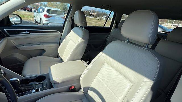 Used 2022 Volkswagen Atlas SE FWD image 15