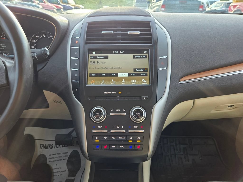 Used 2016 Lincoln MKC Reserve w/ Lincoln MKC Climate Package FWD image 21