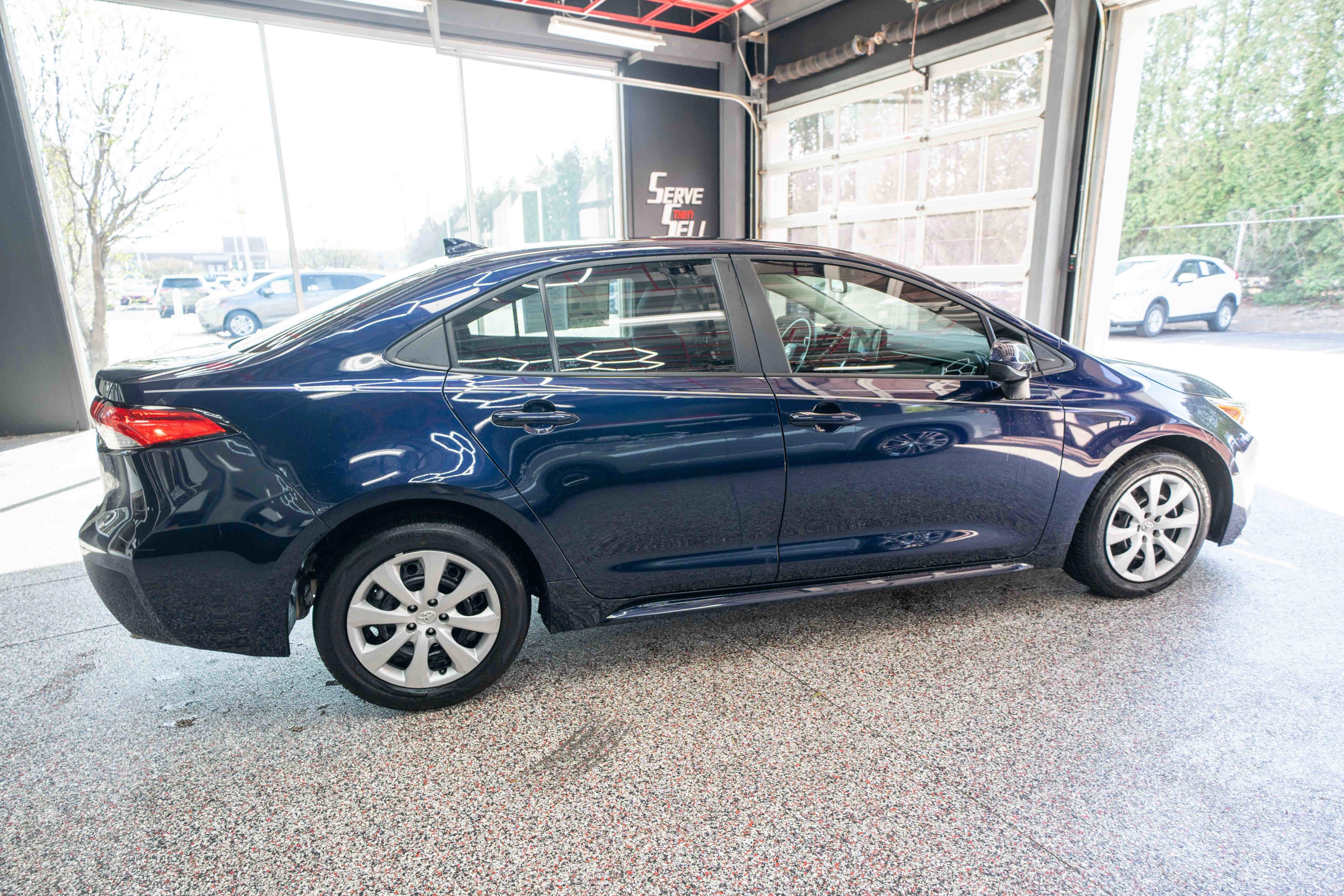 Used 2024 Toyota Corolla LE image 4