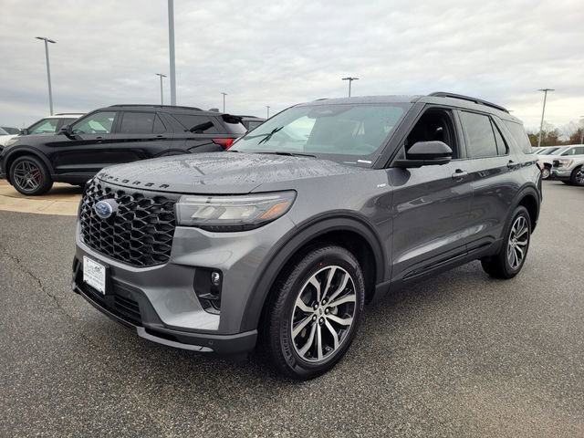 New 2026 Ford Explorer ST-Line AWD/4WD image 3