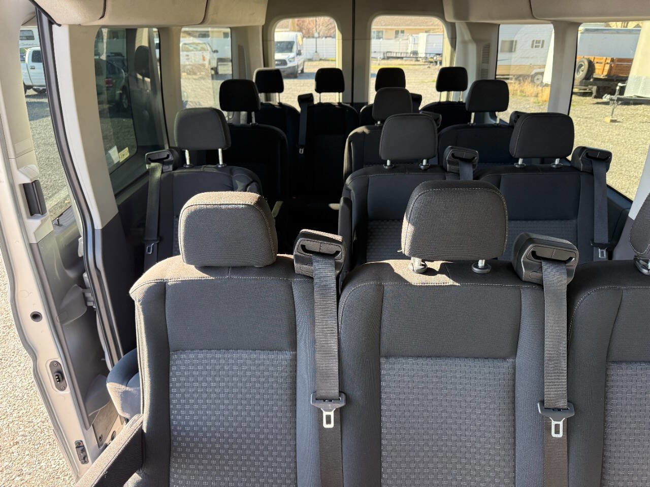 Used 2022 Ford Transit 350 XLT image 25