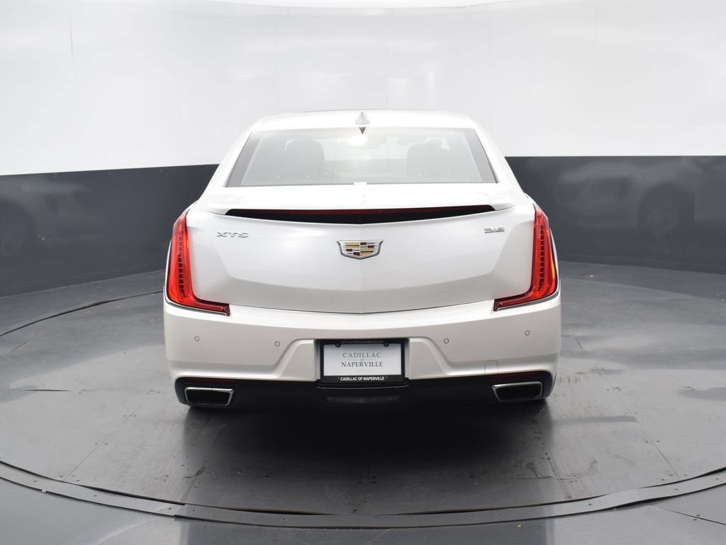 Used 2019 Cadillac XTS Luxury w/ Driver Awareness Package FWD image 5