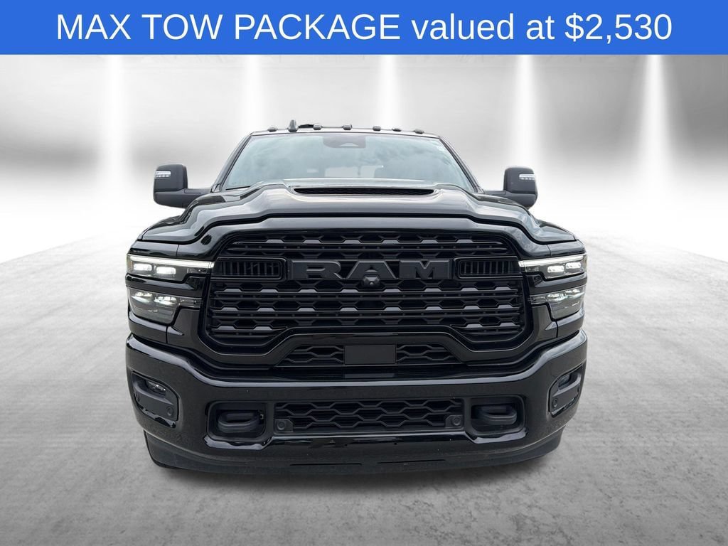 Used 2025 RAM 3500 Limited AWD/4WD image 9