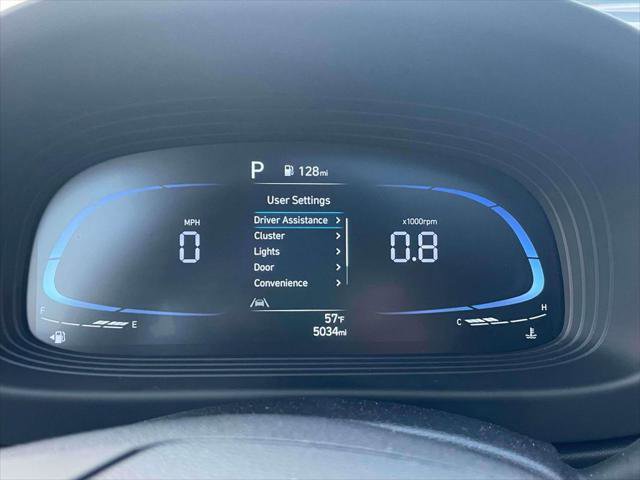 Certified 2024 Hyundai Venue SEL FWD image 24
