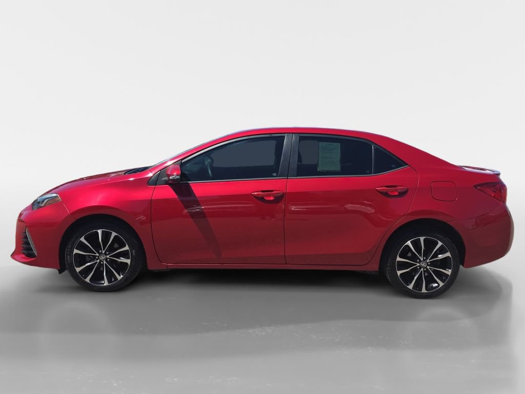 Used 2018 Toyota Corolla SE FWD video 2