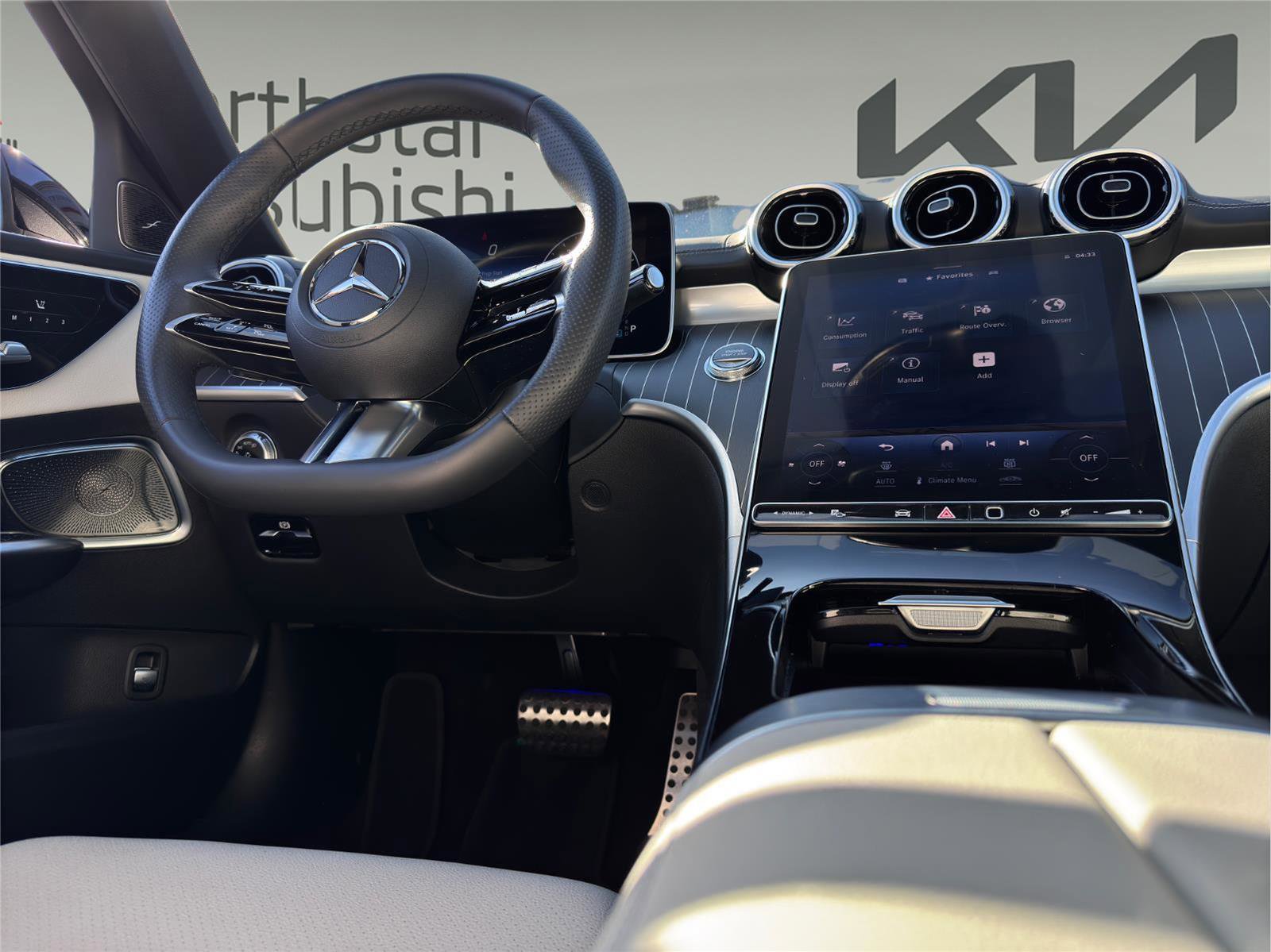 Used 2024 Mercedes-Benz C 300 4MATIC Sedan w/ Pinnacle Trim Package image 18