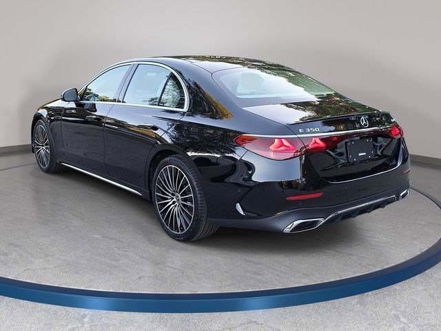 Used 2026 Mercedes-Benz E 350 4MATIC Sedan image 7