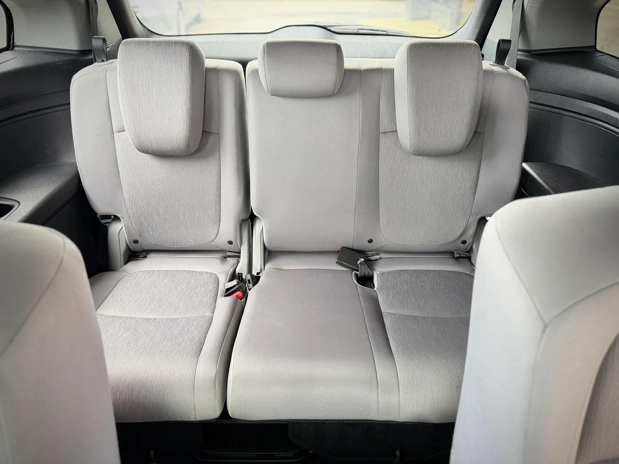 Used 2018 Honda Odyssey LX image 14