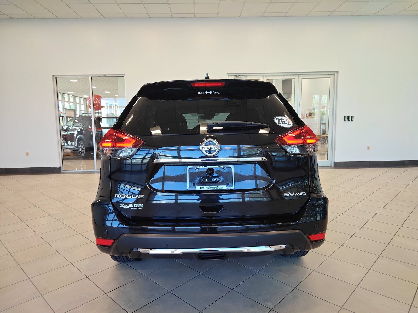 Used 2020 Nissan Rogue SV w/ Sun & Sound Touring Package AWD/4WD image 4