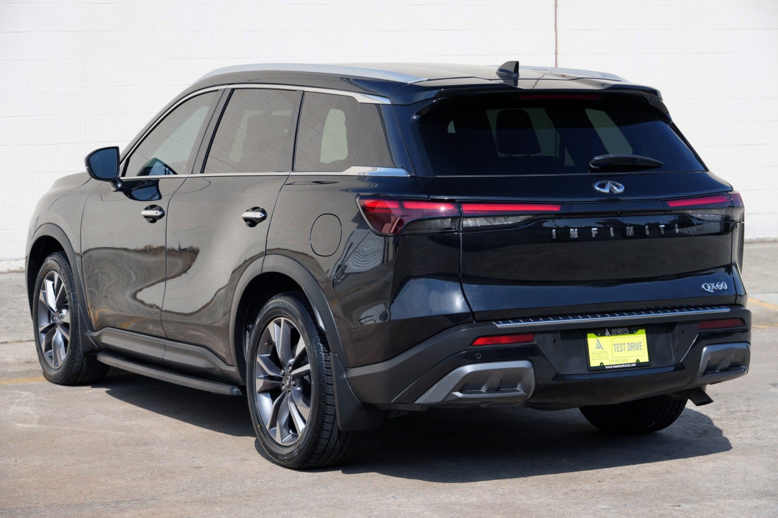 Used 2022 INFINITI QX60 Luxe w/ Performance Audio Package FWD image 52