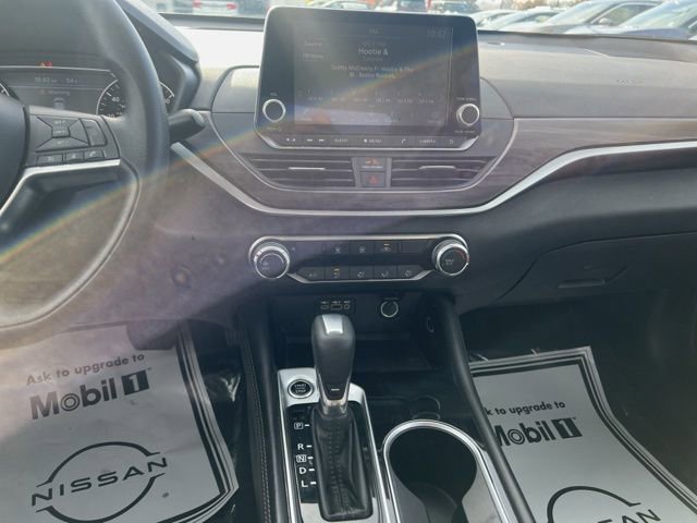 Used 2023 Nissan Altima 2.5 SV image 17