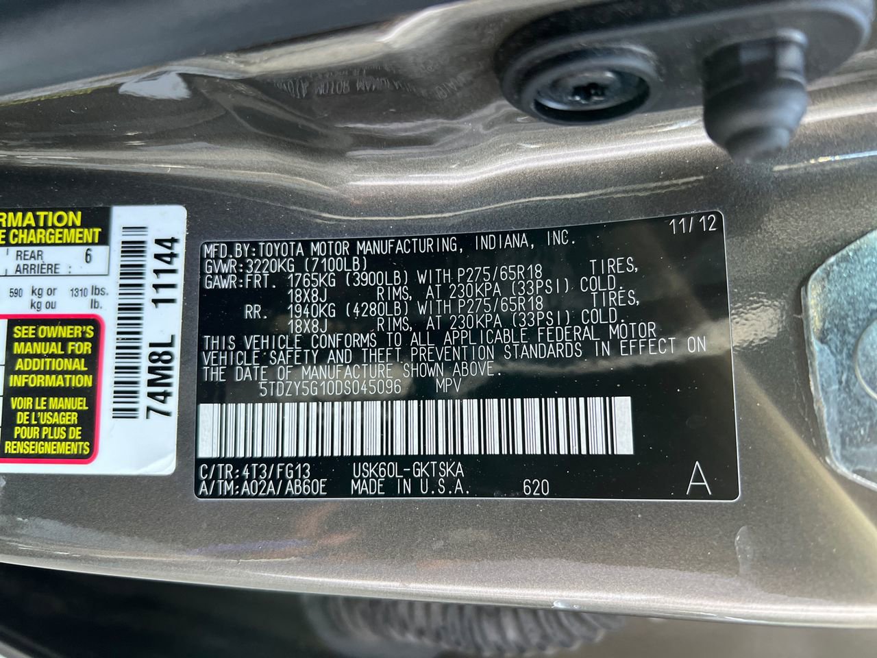 Used 2013 Toyota Sequoia SR5 image 35