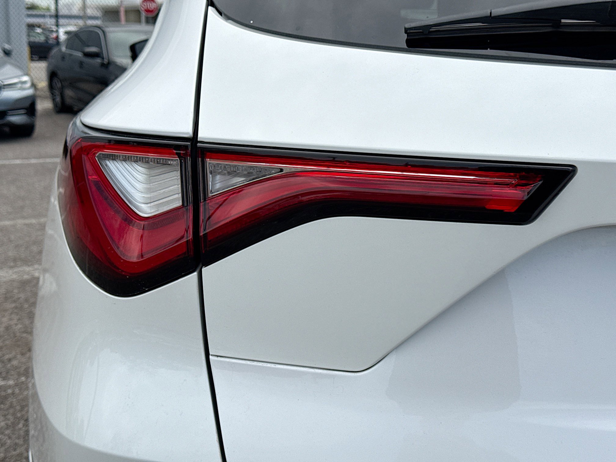 Used 2023 Acura MDX FWD w/ Technology Package image 10