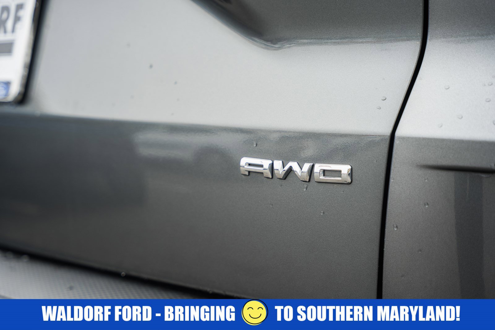 Used 2025 Ford Escape ST-Line Select AWD/4WD image 8