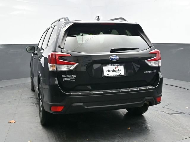 Used 2019 Subaru Forester Premium image 5