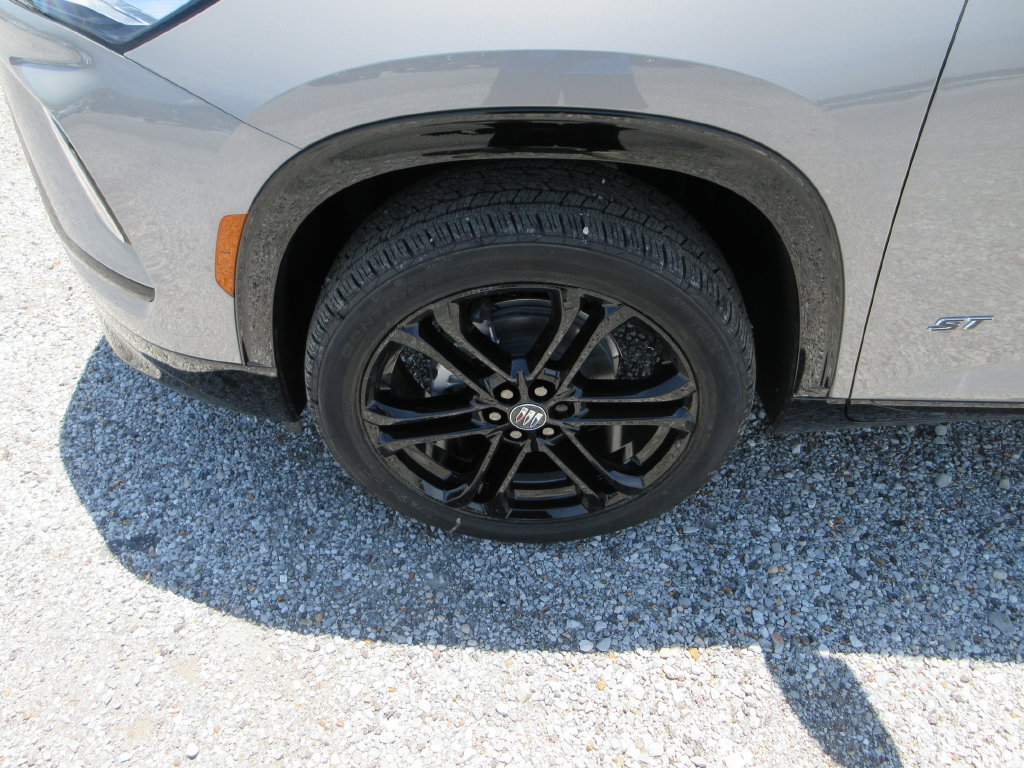 New 2026 Buick Enclave Sport Touring w/ Power Package FWD image 11