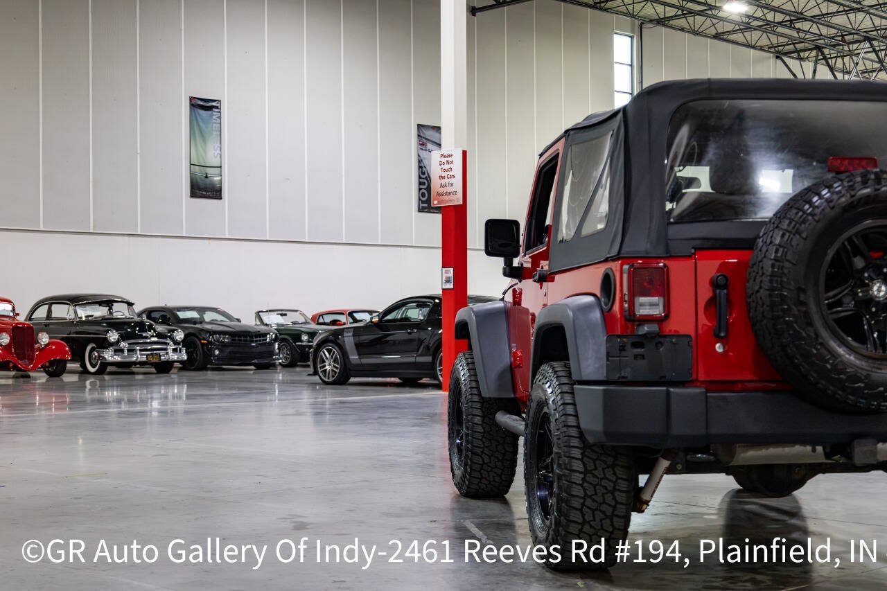 Used 2011 Jeep Wrangler Sport AWD/4WD image 36