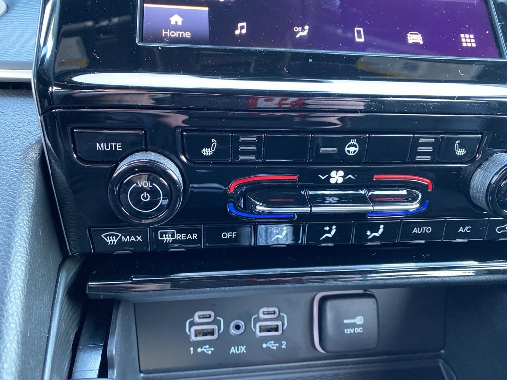 New 2025 Jeep Grand Cherokee L Altitude image 27