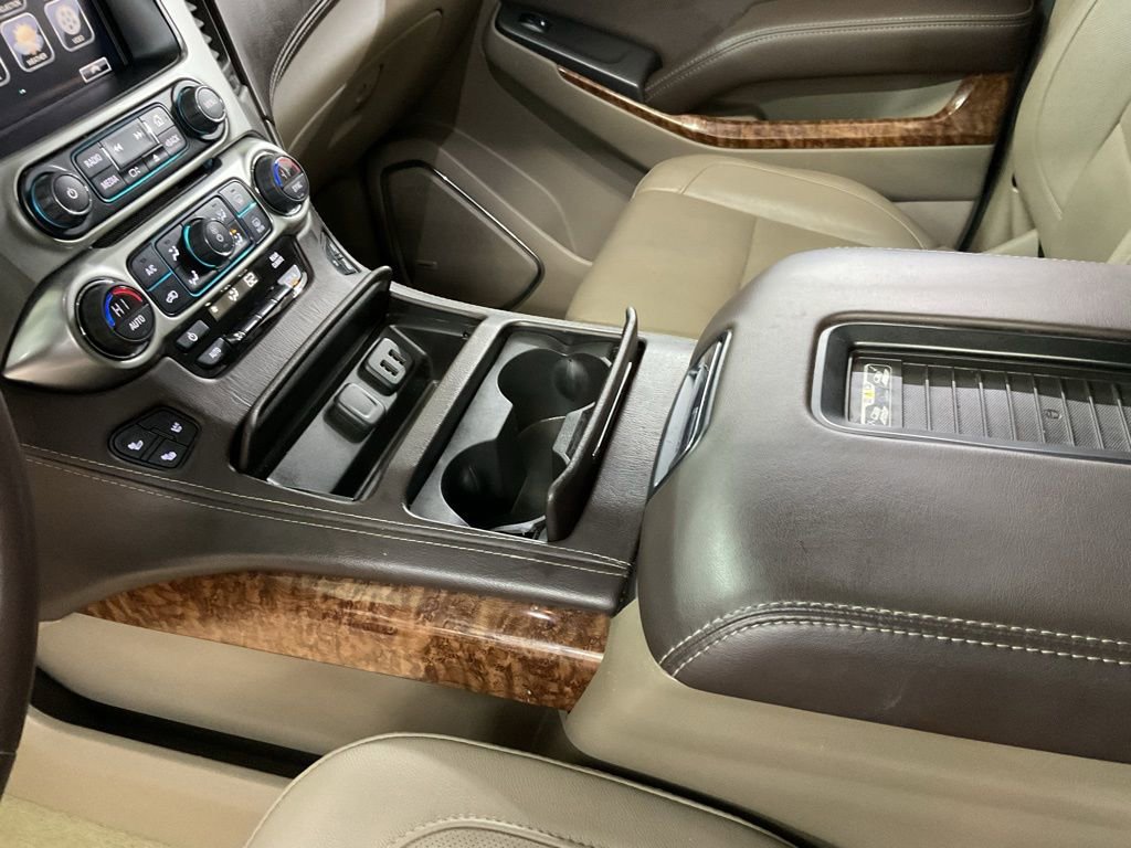 Used 2016 Chevrolet Suburban LTZ image 18