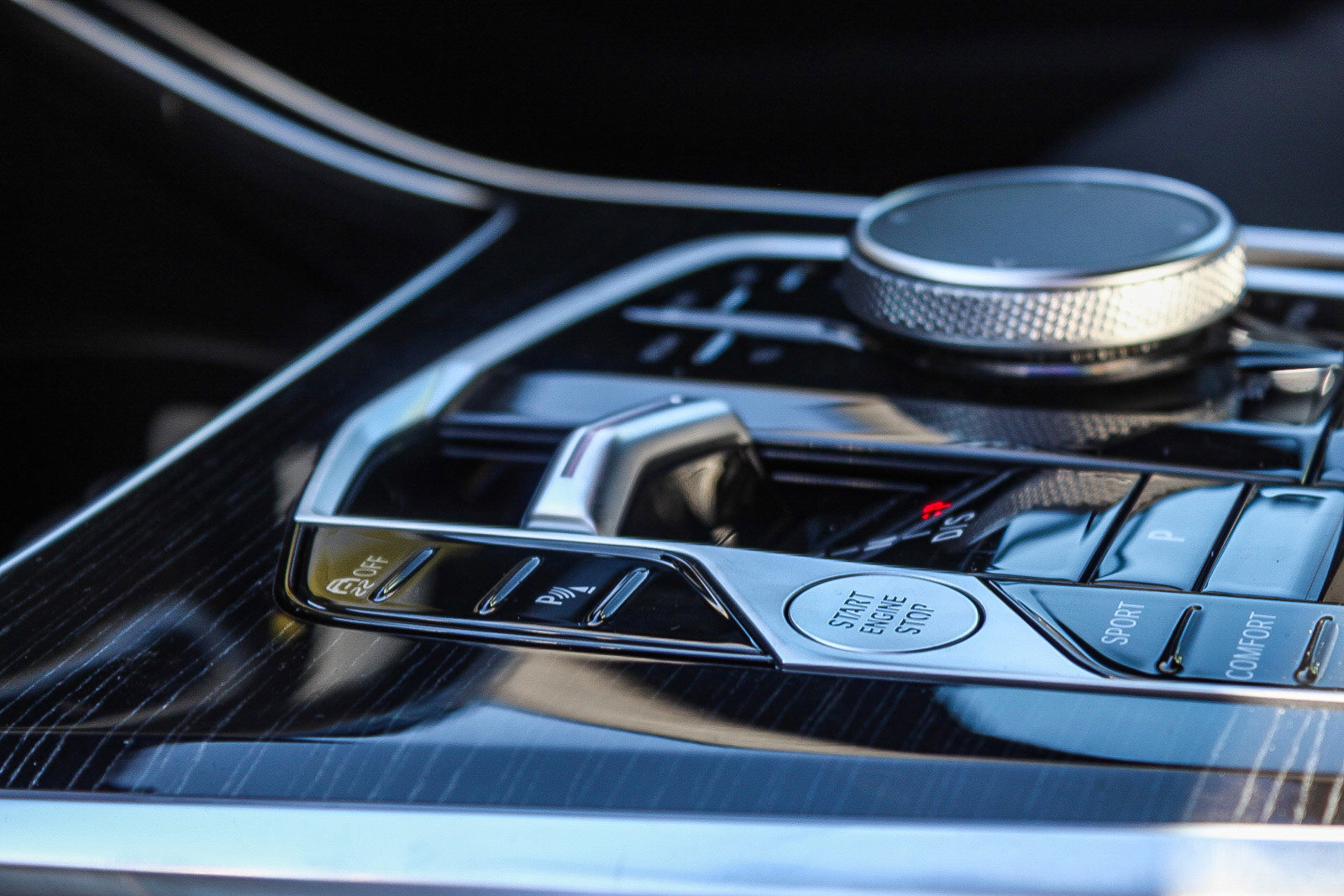 New 2026 BMW X5 sDrive40i w/ M Sport Package image 22