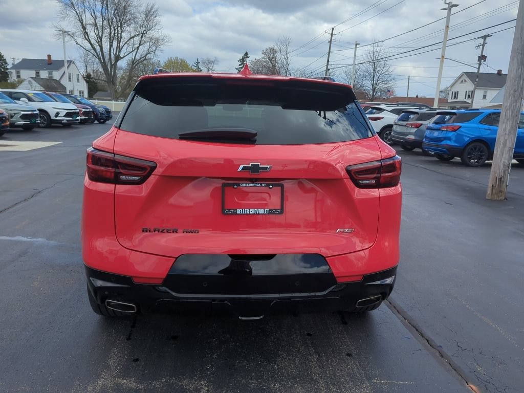 Certified 2023 Chevrolet Blazer RS w/ Enhanced Convenience Package AWD/4WD image 8