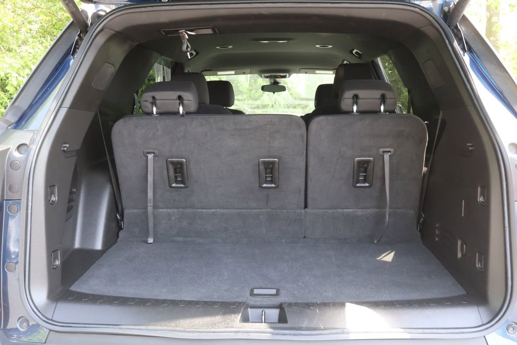 Used 2023 Chevrolet Traverse LT AWD/4WD image 50