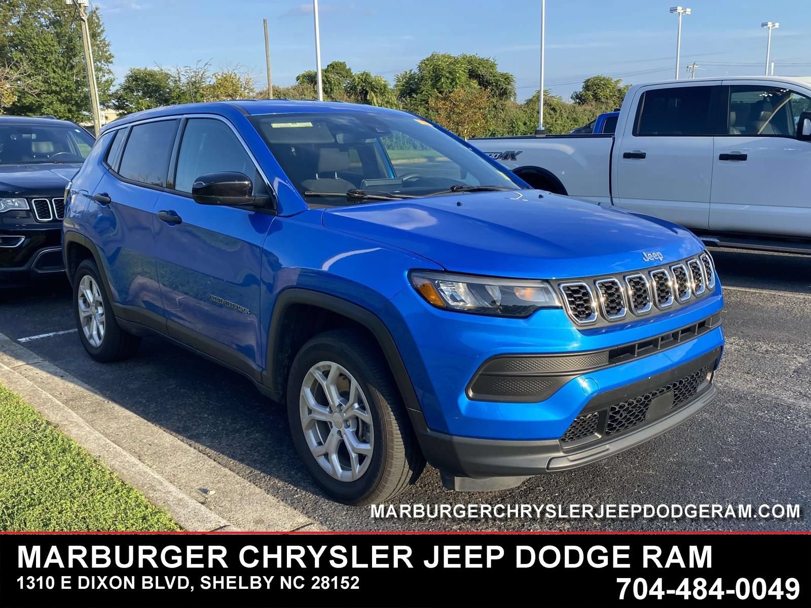 Used 2024 Jeep Compass Sport AWD/4WD image 1