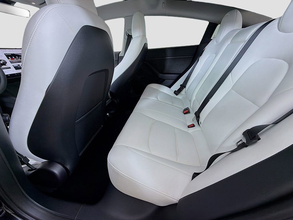 Used 2023 Tesla Model 3 Standard Range image 24