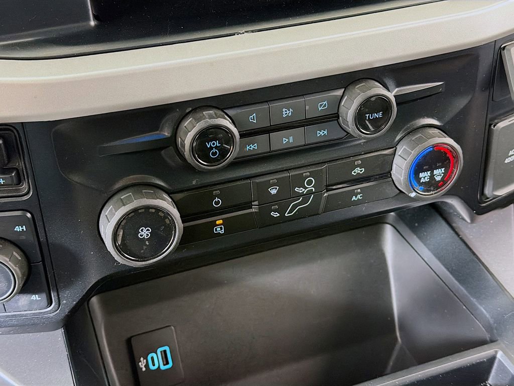Used 2024 Ford F250 XLT w/ FX4 Off-Road Package AWD/4WD image 29