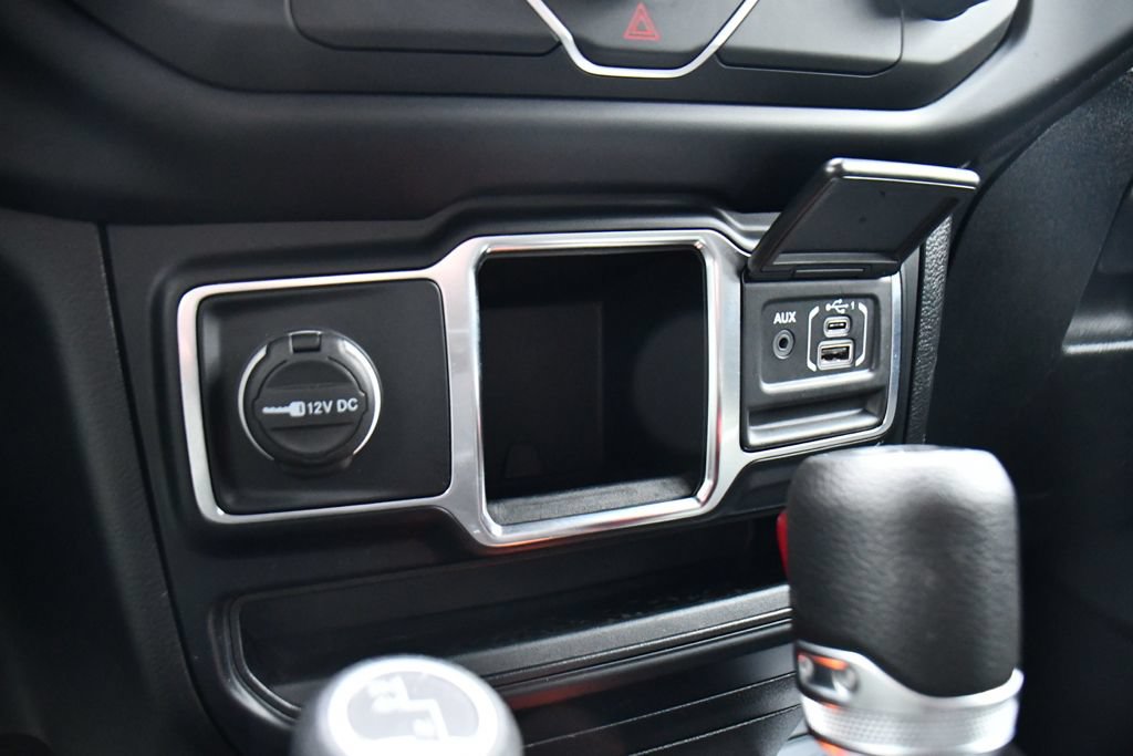 Used 2021 Jeep Wrangler Sport AWD/4WD image 24
