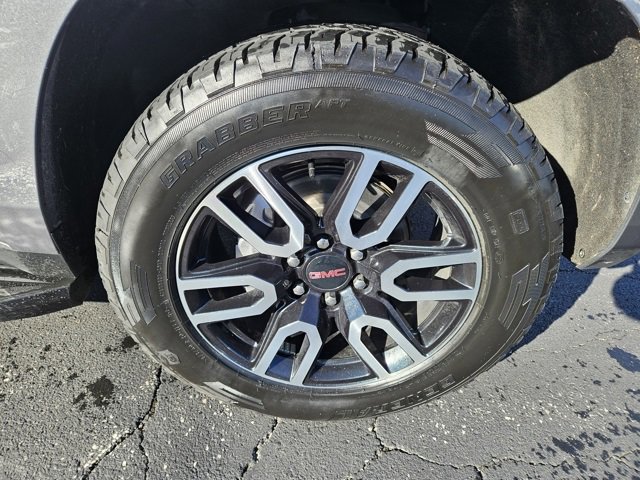 Certified 2021 GMC Yukon XL AT4 w/ Technology Package image 29