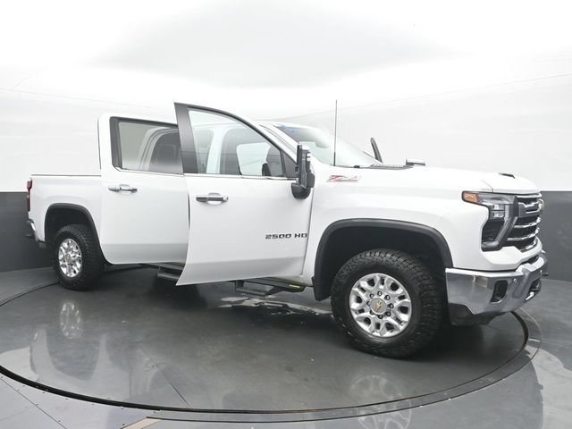 Used 2025 Chevrolet Silverado 2500 LTZ w/ LTZ Premium Package AWD/4WD image 51