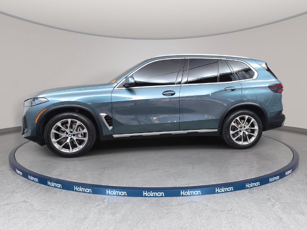 Used 2024 BMW X5 xDrive40i w/ Premium Package AWD/4WD image 9
