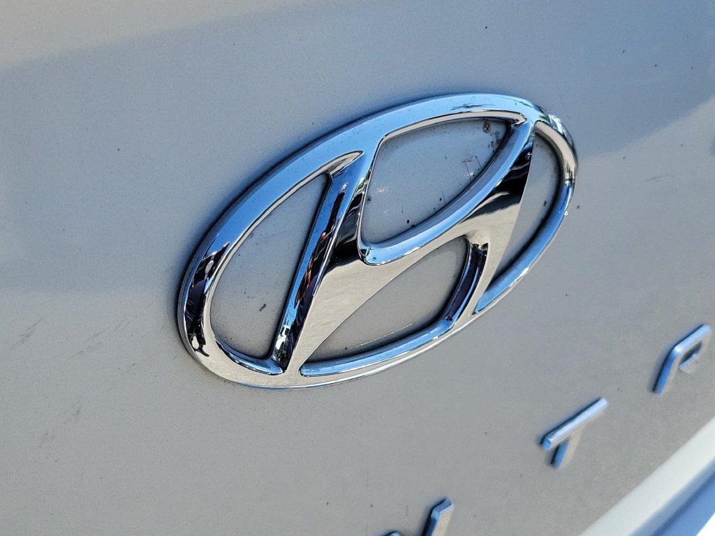 Used 2019 Hyundai Elantra SEL w/ Cargo Package FWD image 11