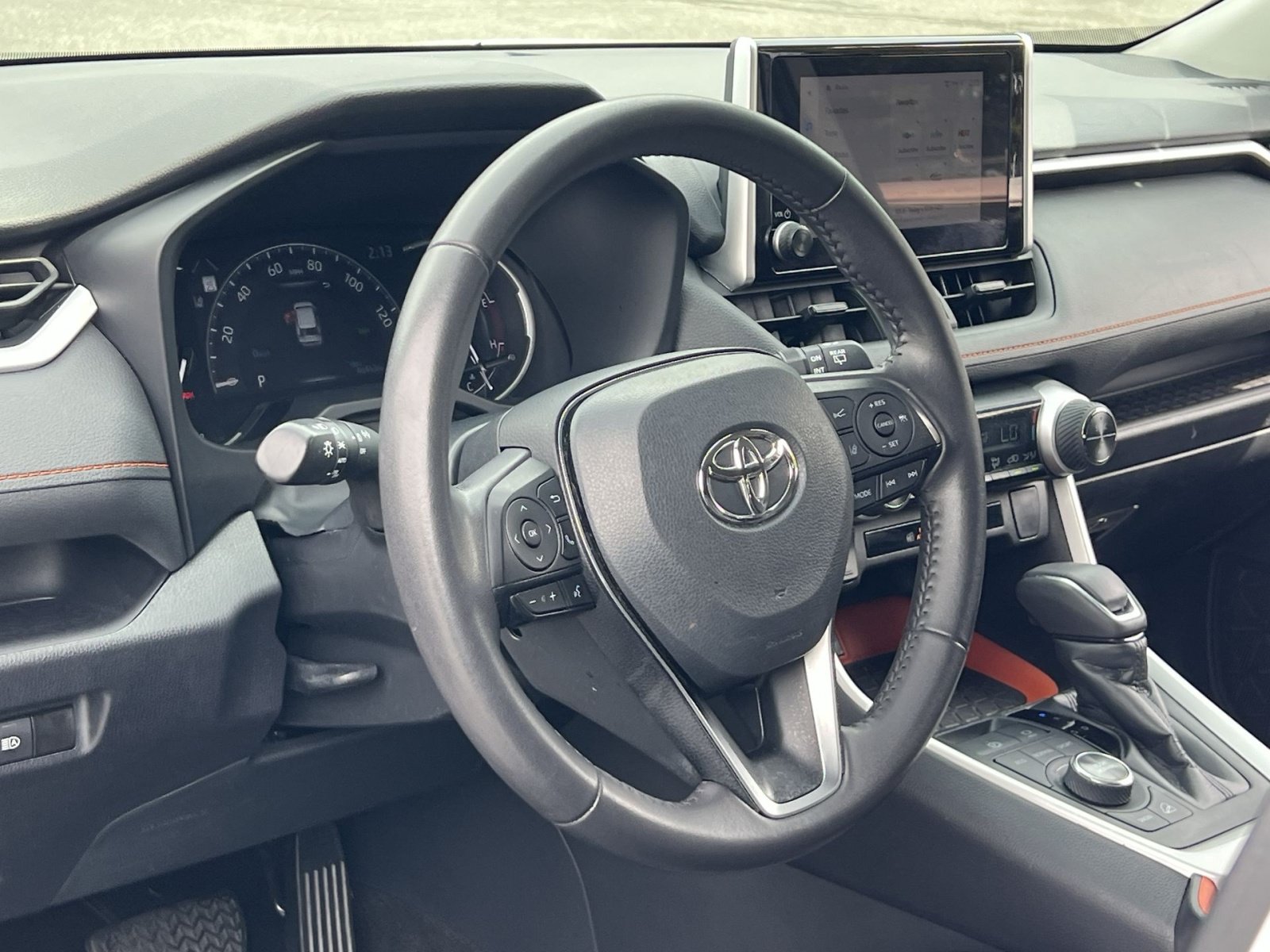 Used 2024 Toyota RAV4 Adventure AWD/4WD image 15