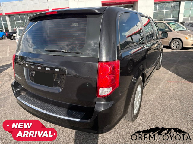 Used 2013 Dodge Grand Caravan American Value Package FWD image 4