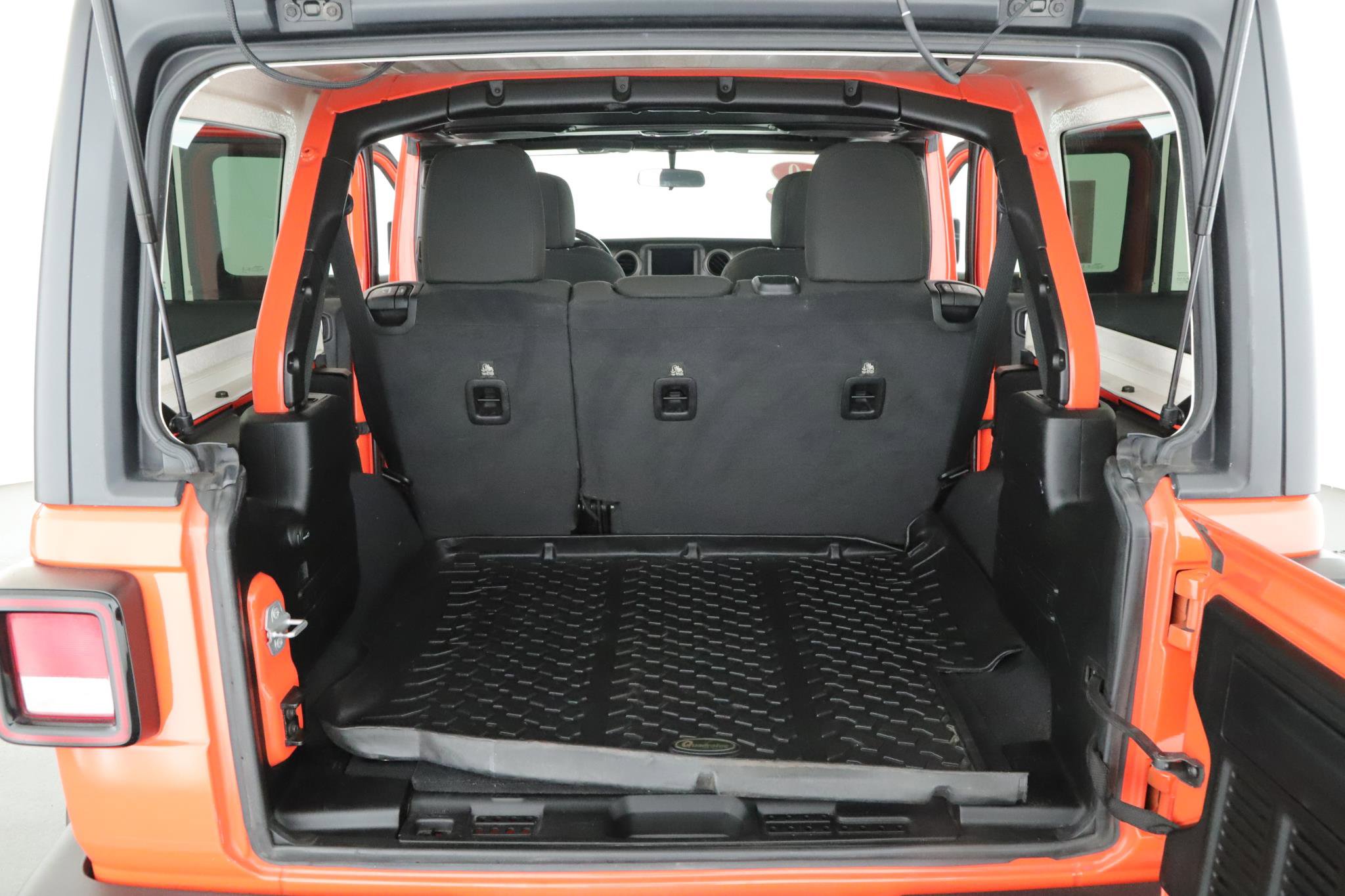 Used 2020 Jeep Wrangler Unlimited Sport S AWD/4WD image 16