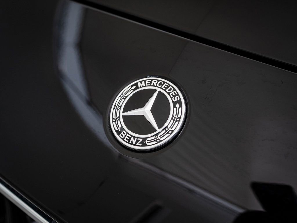 Certified 2025 Mercedes-Benz C 300 4MATIC Sedan image 9