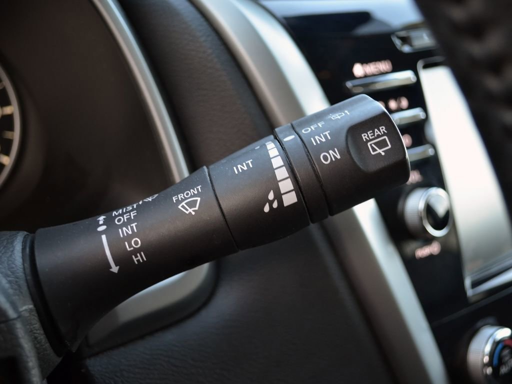 Used 2020 Nissan Murano SL AWD/4WD image 16