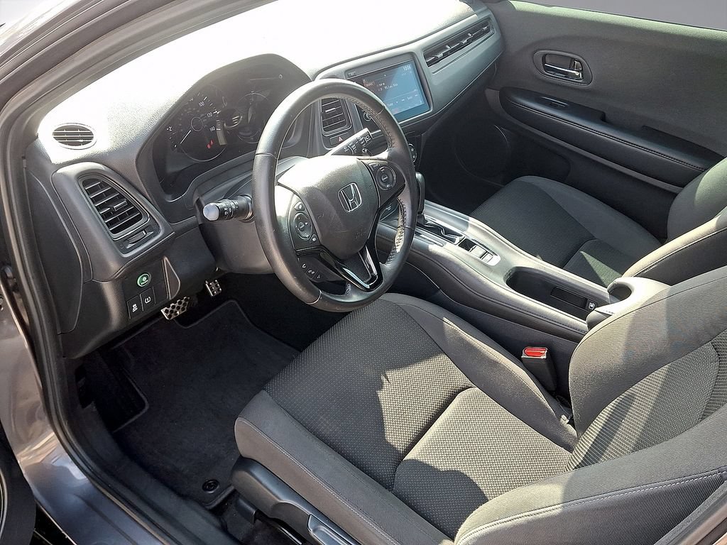 Used 2019 Honda HR-V Sport image 17