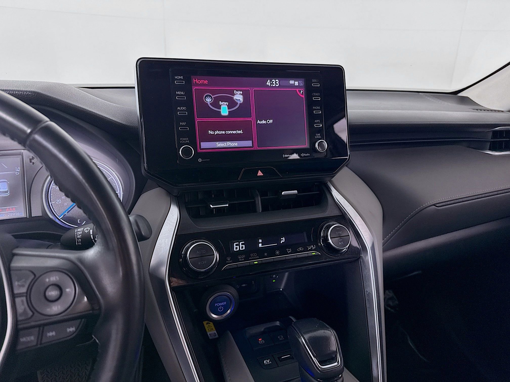 Certified 2021 Toyota Venza LE image 15