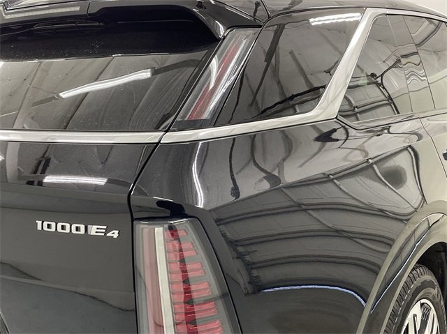 New 2025 Cadillac Escalade IQ Luxury 2 image 16