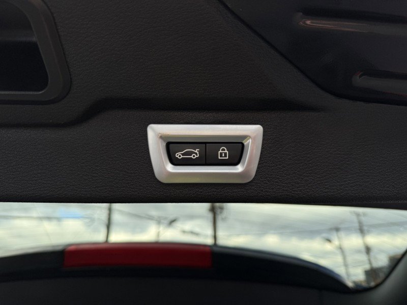 Used 2017 BMW X5 xDrive40e image 49